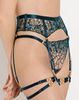 Amela Suspender