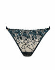 Amela Thong