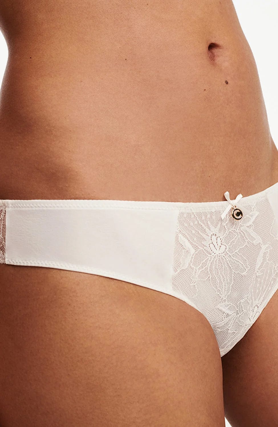 %shop_name_% Chantelle_Orchids Wirefree Triangle Bra and Tanga Set _ Lingerie Sets_