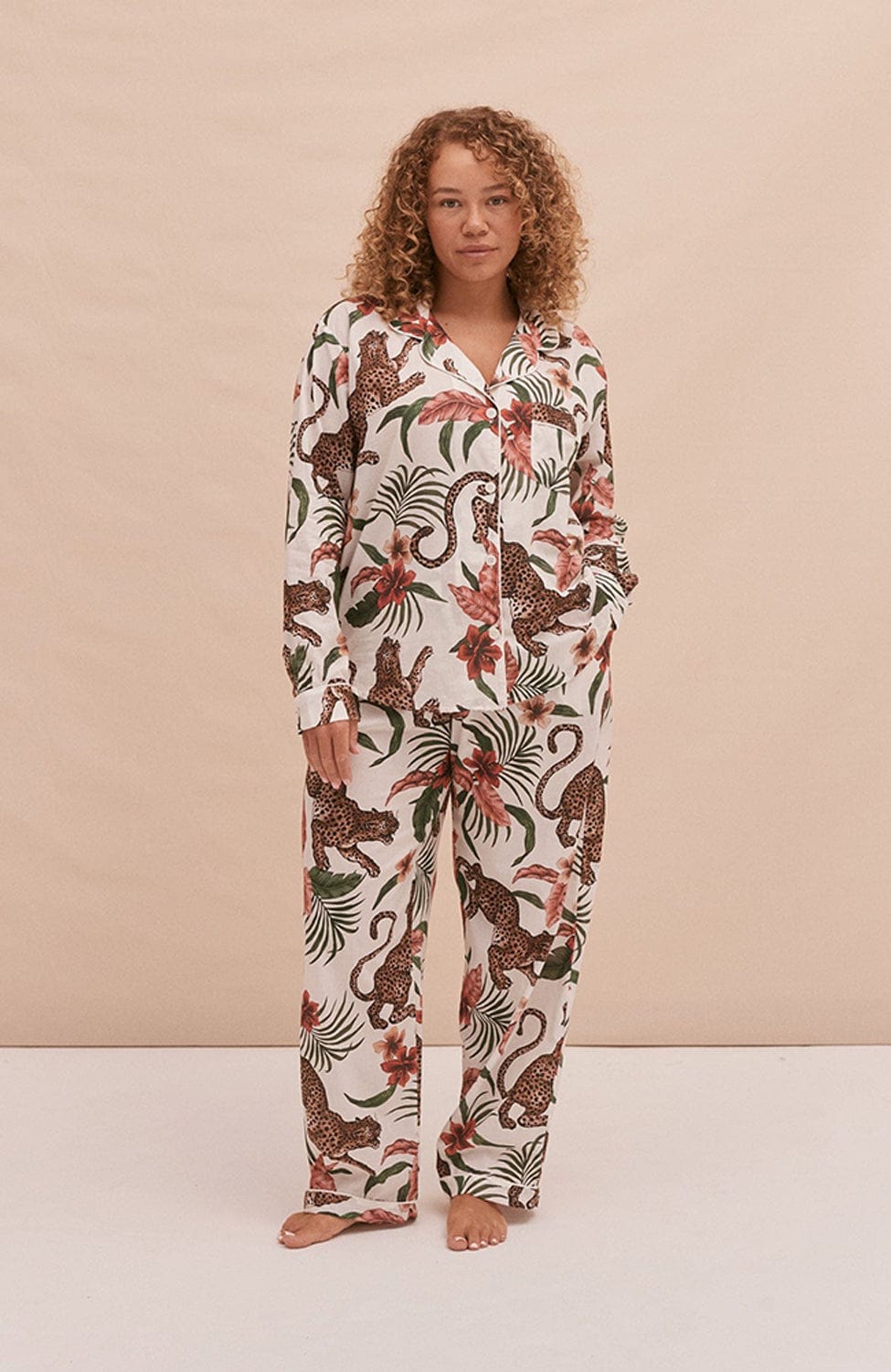 %shop_name_% Desmond & Dempsey_Soleia Organic Cotton Long Pajama Set _ Loungewear_