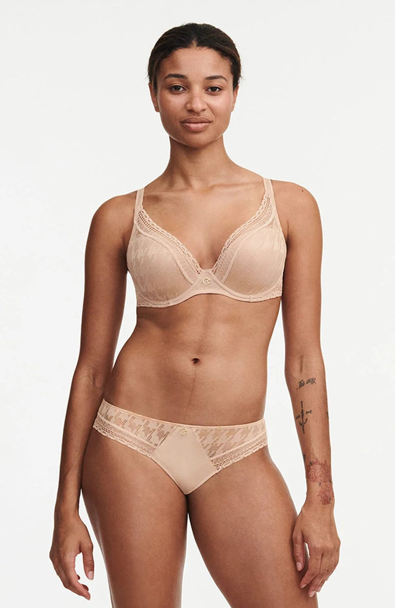 Impression Plunge T-Shirt Bra-Bras-Chantelle-SHEER, SHEER, Luxury lingerie brand, Luxury lingerie Hong Kong, Designer lingerie HK, Designer lingerie online, International luxury lingerie, Luxury lingerie gift ideas, buy lingerie online, Designer lingerie global delivery, Luxury lingerie shipping to Australia, Luxury lingerie shipping to Singapore