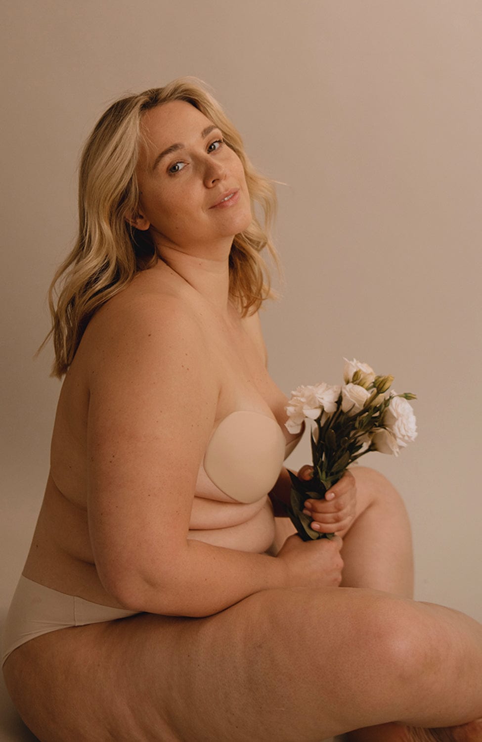 Sheer Lingerie Gatherall Bras Gatherall Backless Silicone Adhesive Bra