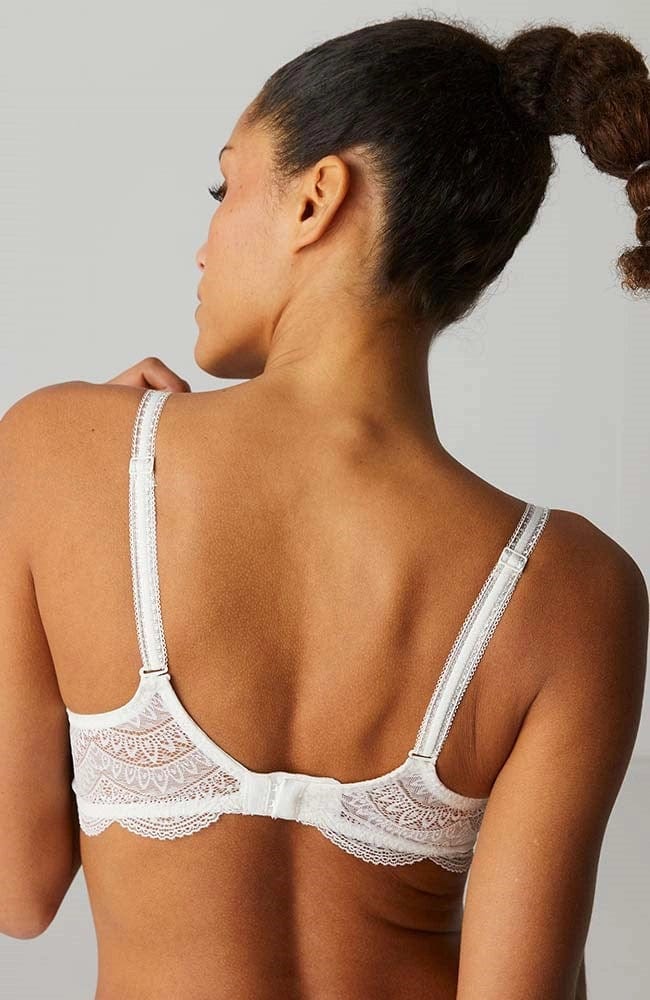 Sheer Lingerie Simone Perele Bras Karma Squared Seckline Spacer Bra