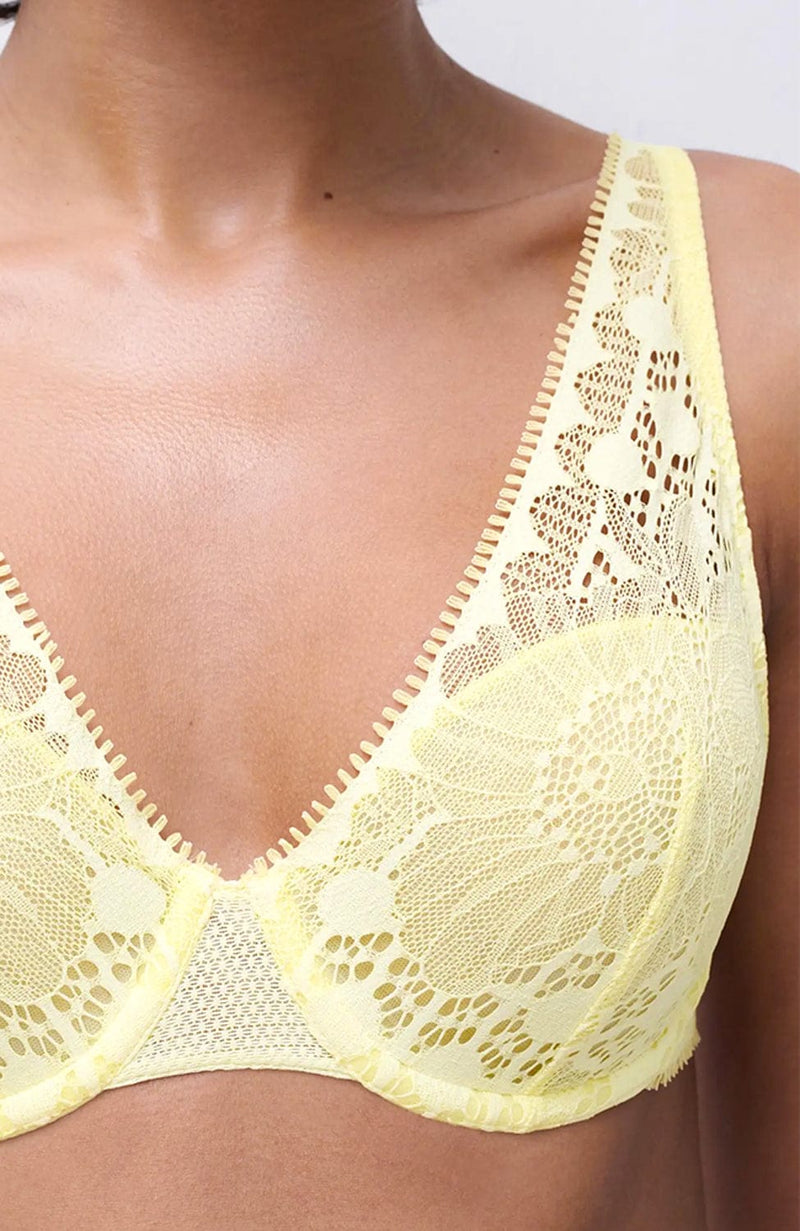 Day To Night Plunge Spacer Bra and Brief Set-Lingerie Sets-Chantelle-SHEER, SHEER, Luxury lingerie brand, Luxury lingerie Hong Kong, Designer lingerie HK, Designer lingerie online, International luxury lingerie, Luxury lingerie gift ideas, buy lingerie online, Designer lingerie global delivery, Luxury lingerie shipping to Australia, Luxury lingerie shipping to Singapore