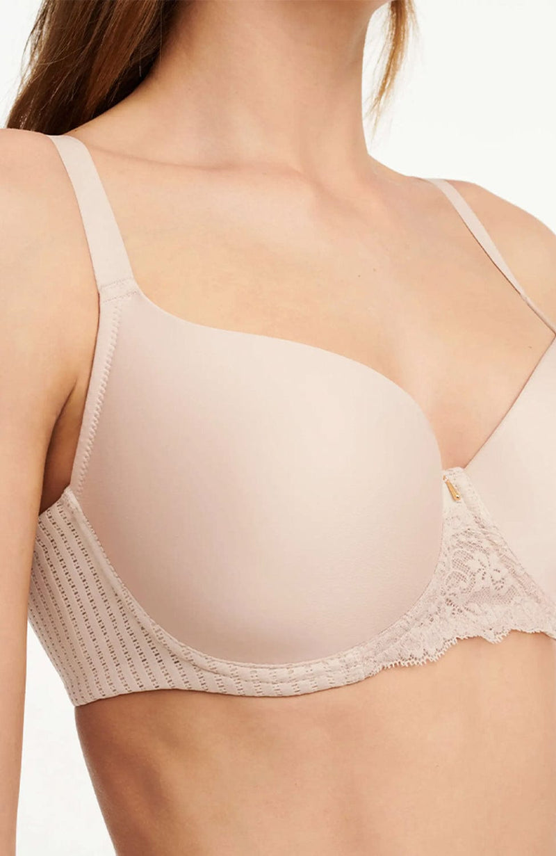 Marilyn Covering T-Shirt Bra-Bras-Chantelle-SHEER, SHEER, Luxury lingerie brand, Luxury lingerie Hong Kong, Designer lingerie HK, Designer lingerie online, International luxury lingerie, Luxury lingerie gift ideas, buy lingerie online, Designer lingerie global delivery, Luxury lingerie shipping to Australia, Luxury lingerie shipping to Singapore