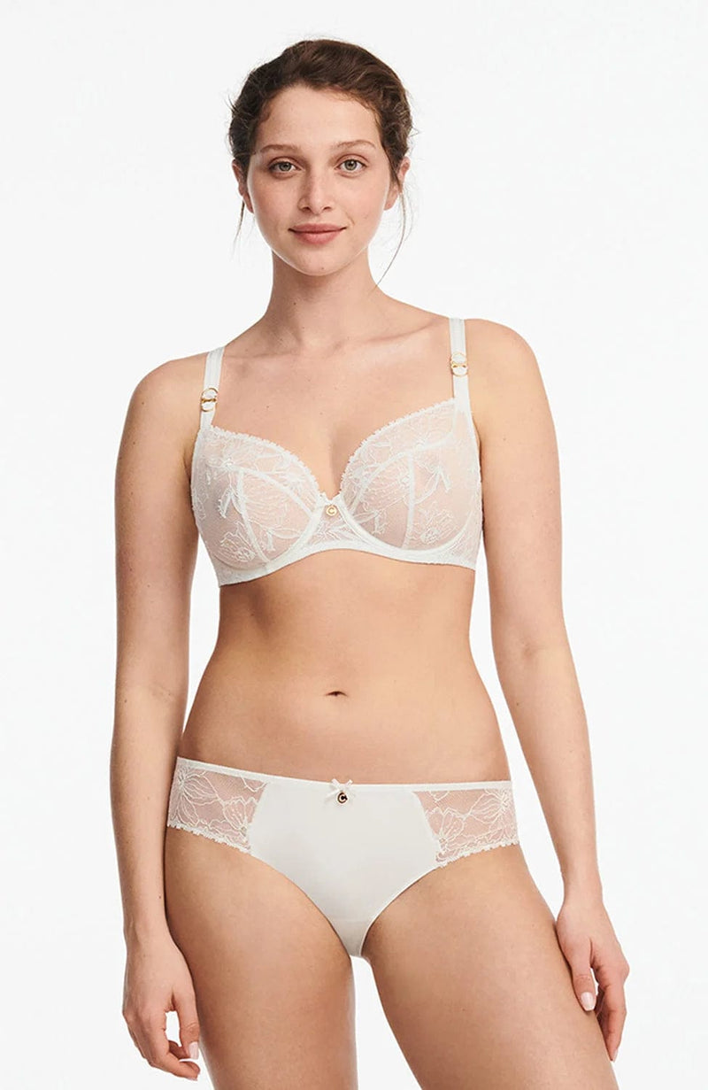 Orchids Covering Underwired Bra-Bras-Chantelle-SHEER, SHEER, Luxury lingerie brand, Luxury lingerie Hong Kong, Designer lingerie HK, Designer lingerie online, International luxury lingerie, Luxury lingerie gift ideas, buy lingerie online, Designer lingerie global delivery, Luxury lingerie shipping to Australia, Luxury lingerie shipping to Singapore