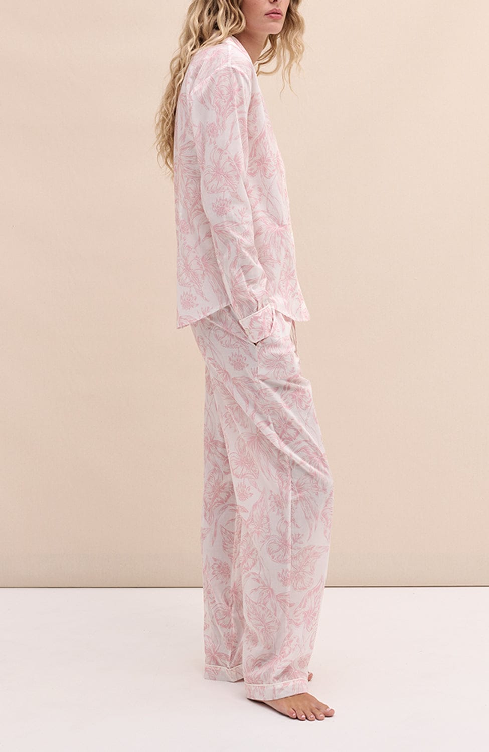 Sheer Lingerie Desmond & Dempsey Loungewear Purist Long Pajamas Set