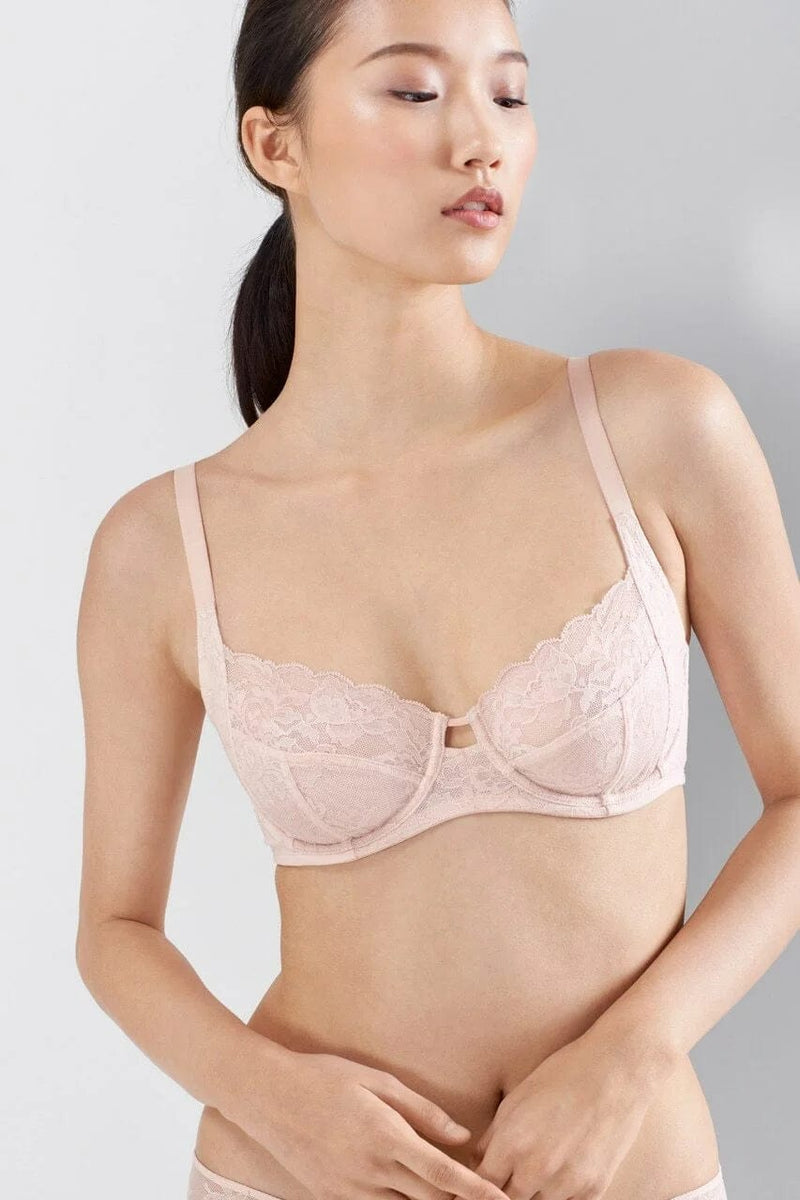 Statement Full Figure Underwire Bra-Bras-Natori-SHEER, SHEER, Luxury lingerie brand, Luxury lingerie Hong Kong, Designer lingerie HK, Designer lingerie online, International luxury lingerie, Luxury lingerie gift ideas, buy lingerie online, Designer lingerie global delivery, Luxury lingerie shipping to Australia, Luxury lingerie shipping to Singapore